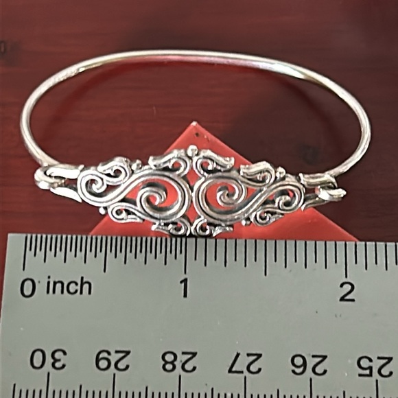 Retired James Avery Sorrento Hook On Bracelet Bangle - Picture 9 of 12